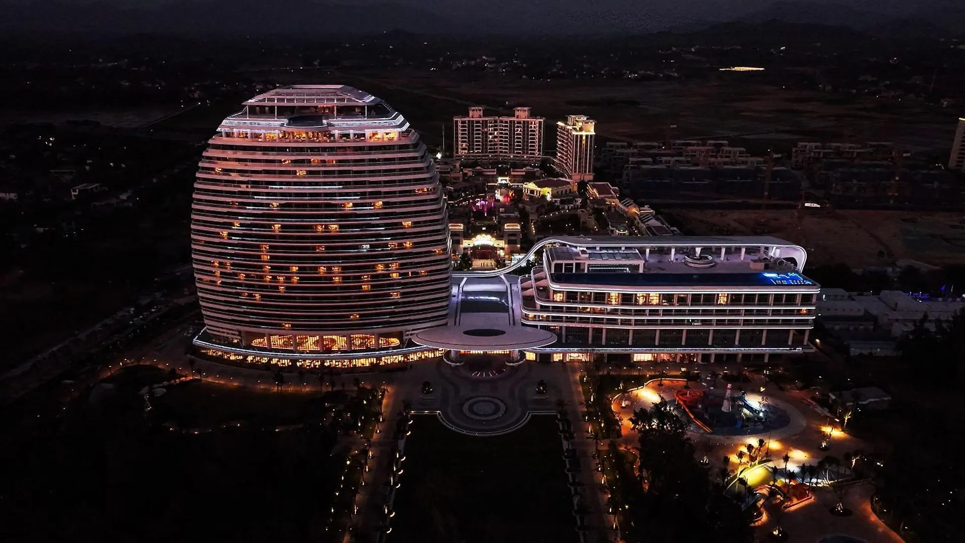 Hainan Sangem Moon Hotel Sanya