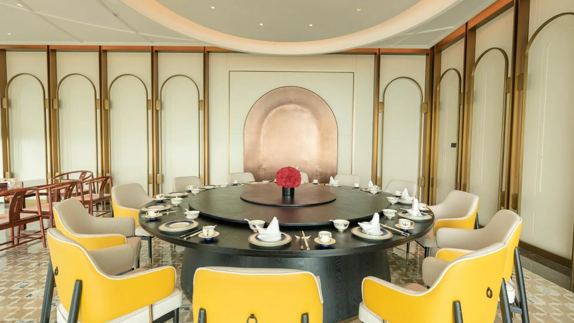 Hainan Sangem Moon Hotel Sanya 5*,