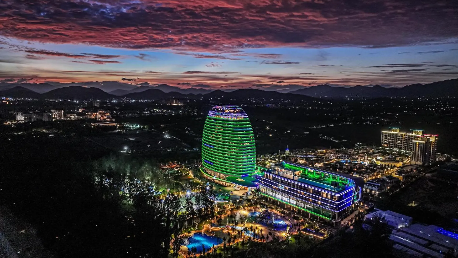 Hainan Sangem Moon Hotel Sanya China