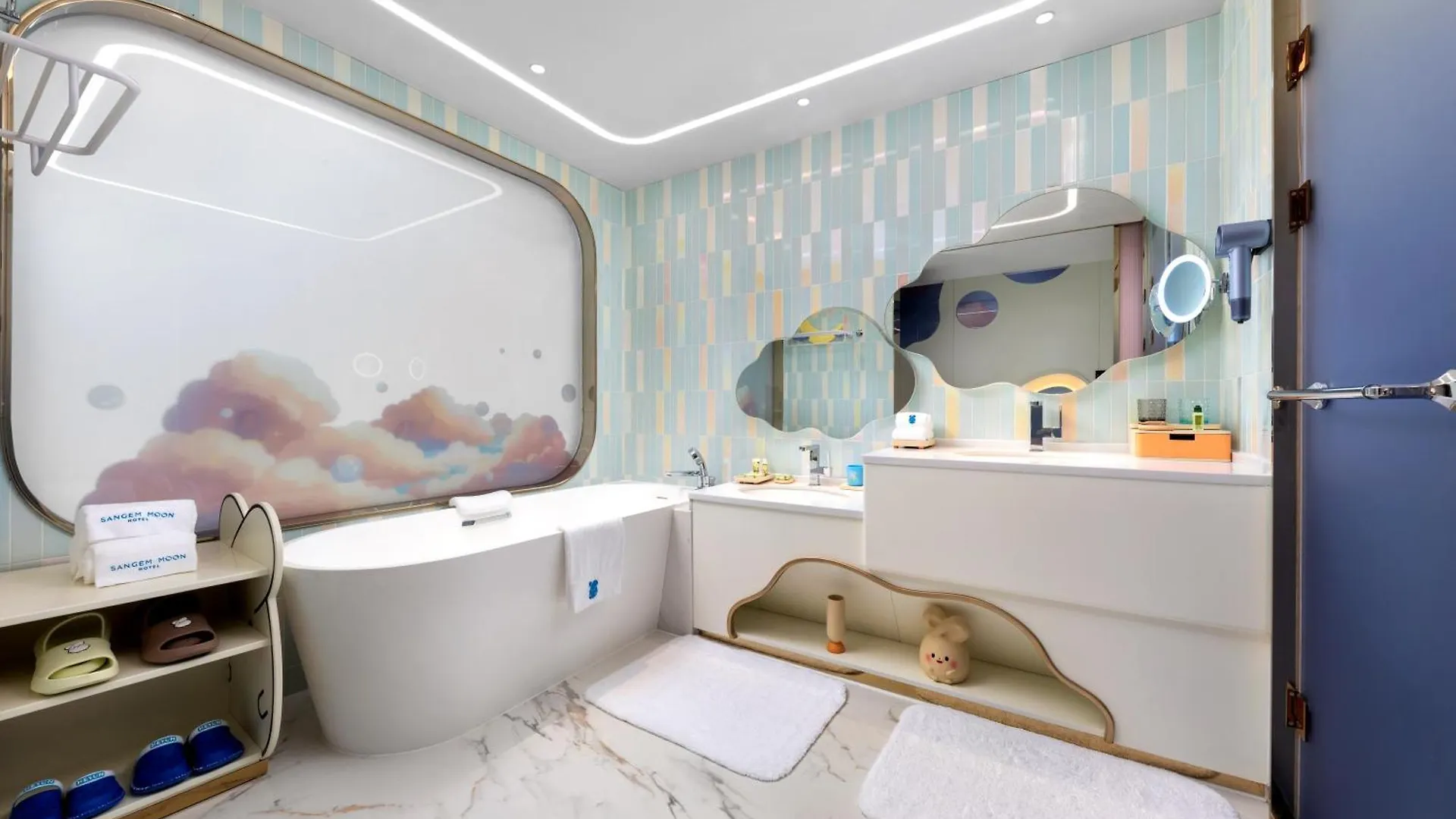 Hainan Sangem Moon Hotel Sanya
